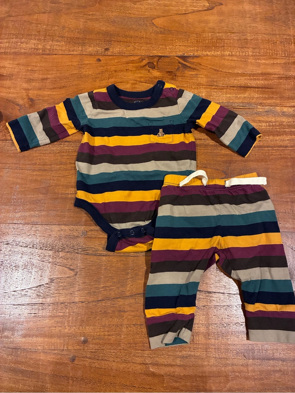 Baby Gap Baby First Favorites Organic Cotton Bodysuit/Pants Striped 0-3 mos